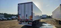 Schmitz Cargobull  standard, podn oś, Vector 1550, 2.65m wys., salon PL