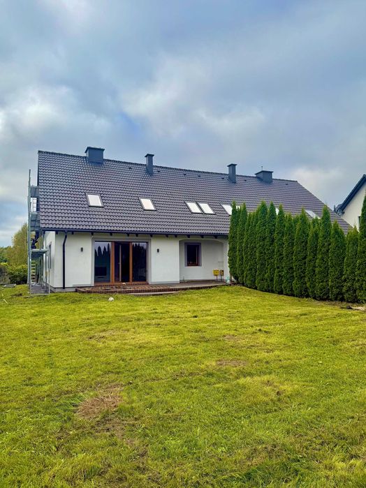 Dom GOTOWY do ZAMIESZKANIA-Komfortowy układ z GARAŻEM i OGRODEM-154 m2