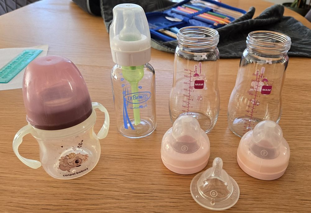 Zestaw szklanych butelek dla dziecka MAM, Dr Browns