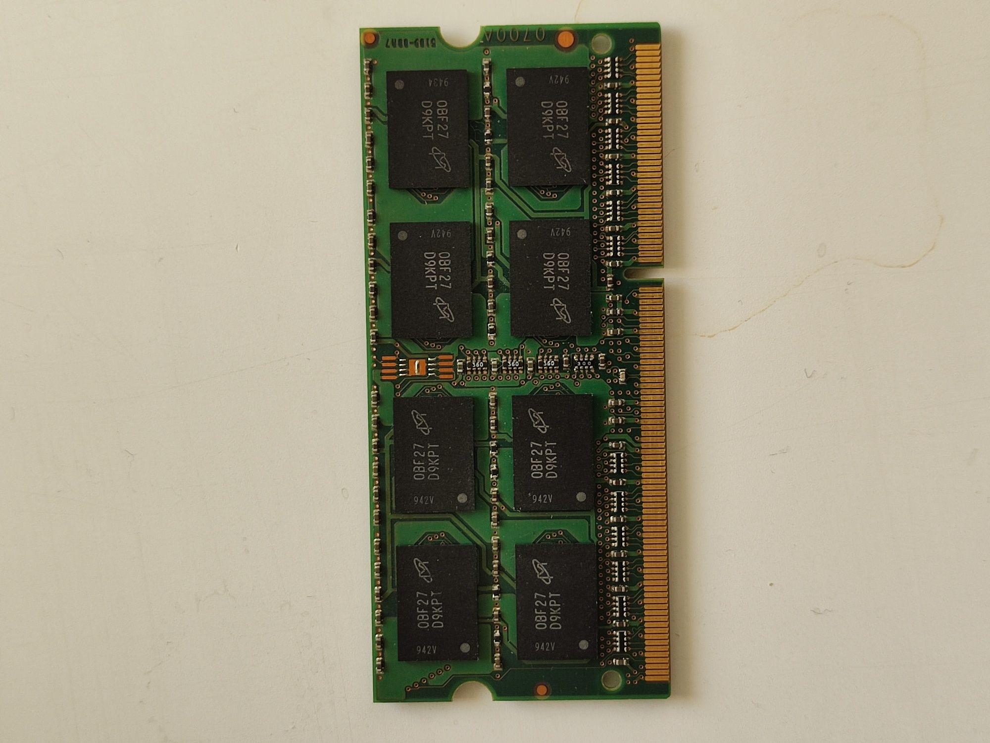 Micron  DDR3 2GB ноутбучная