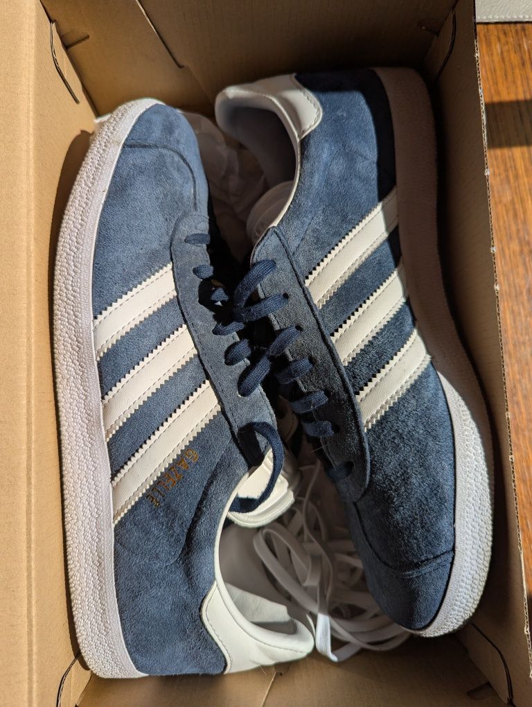 Adidas Gazelle BB5478 (оригінал) 42 2/3 - відмінний стан