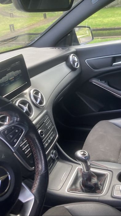 Mercedes-Benz CLA 180 AMG Nacional 1 dono