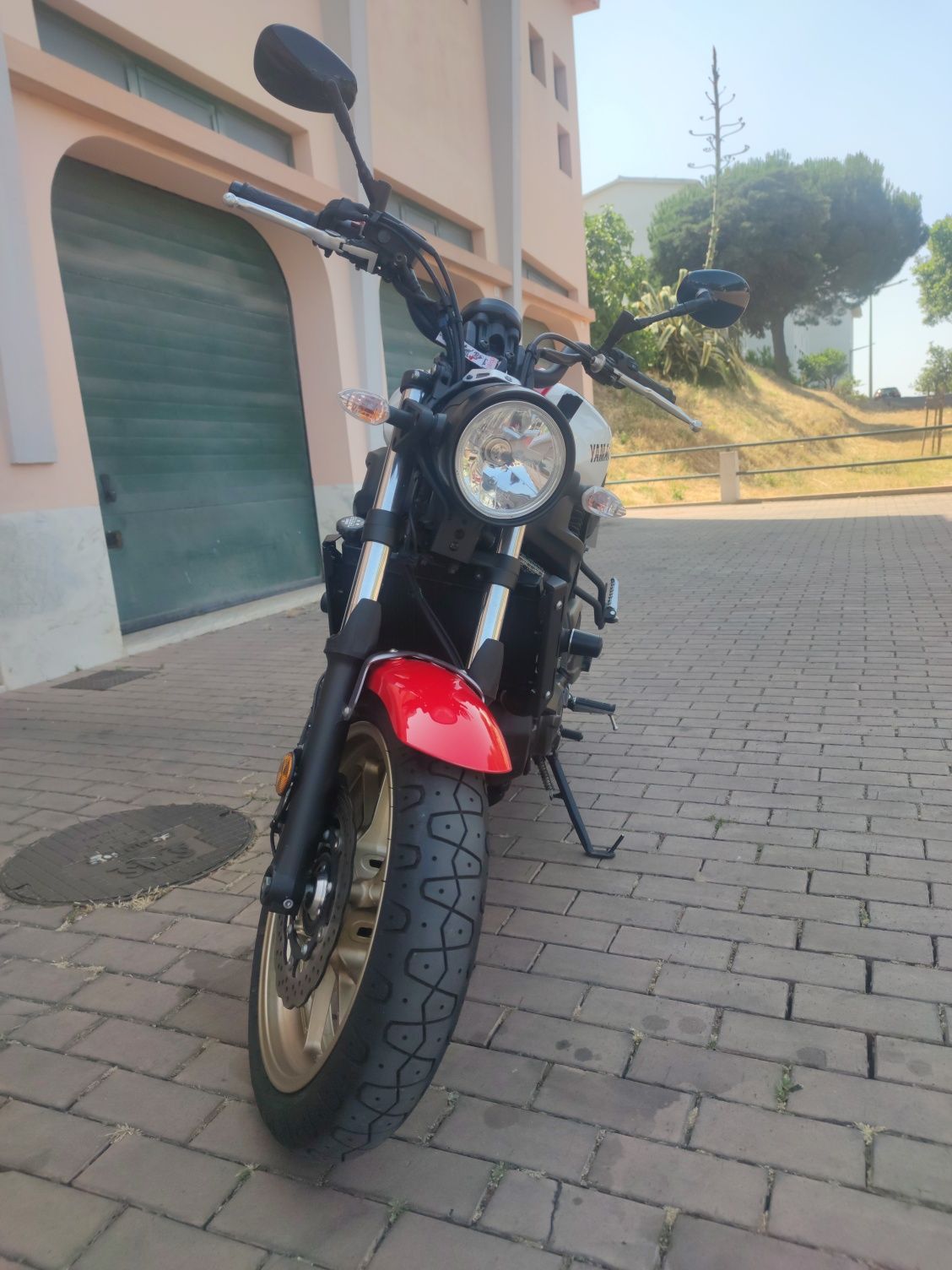 Moto Yamaha xsr 700