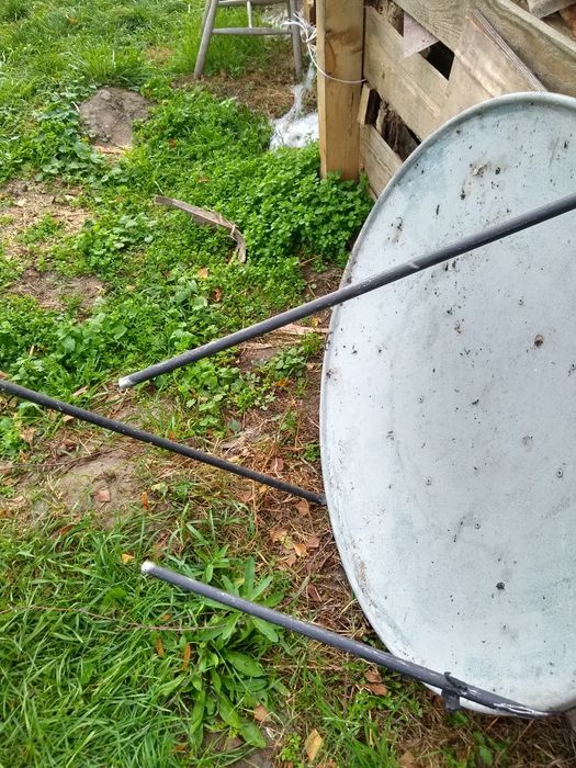 Sprzedam czasze do anteny satelitarnej