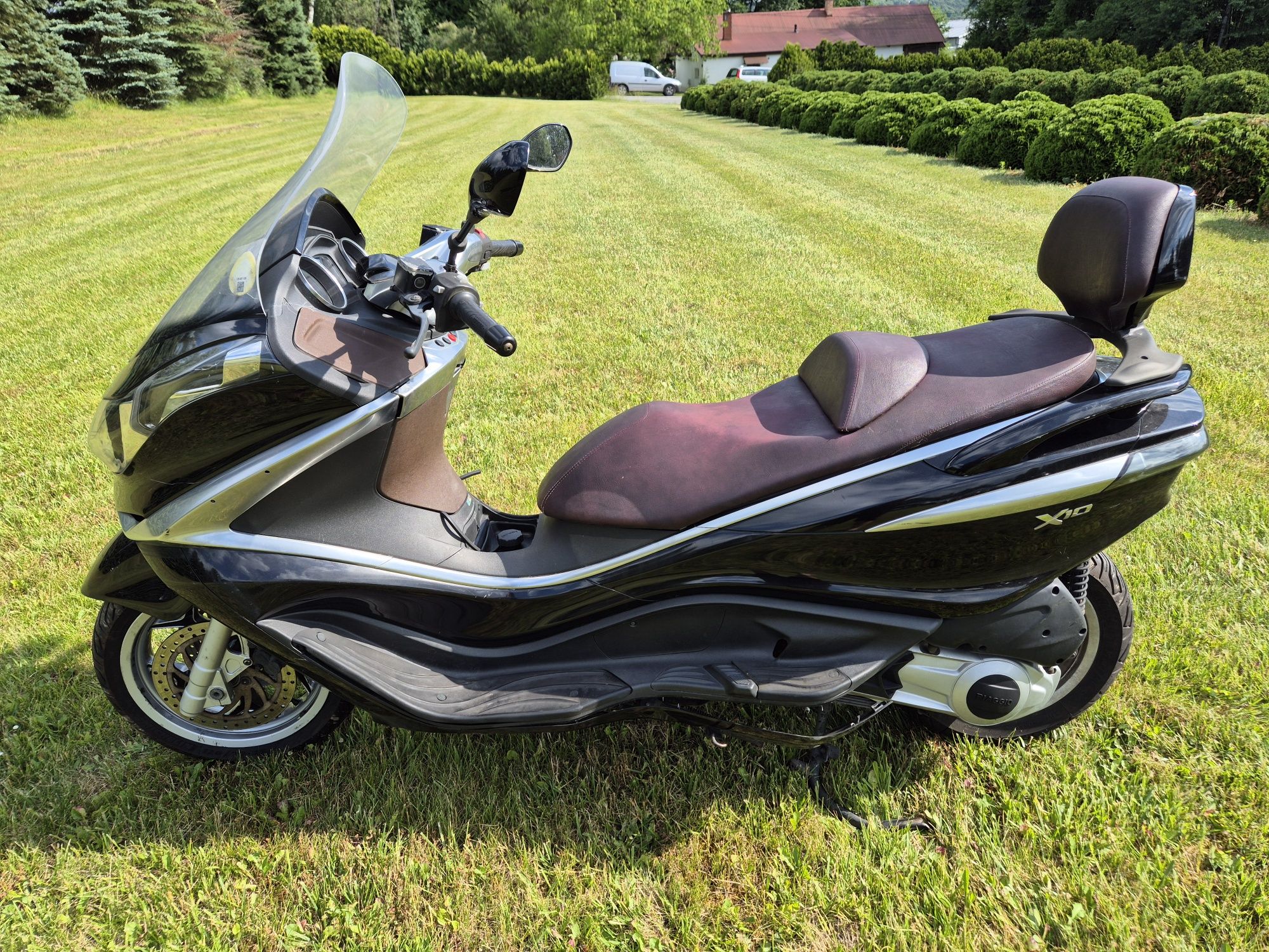 Skuter Piaggio X10 125