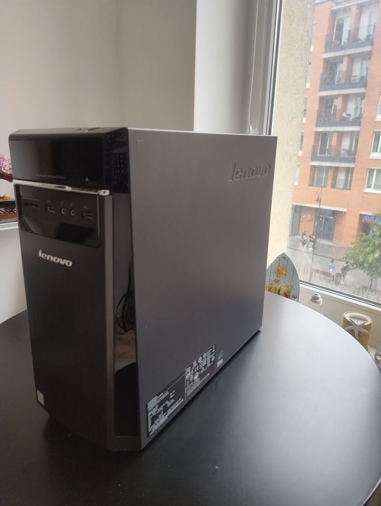 Komputer Lenovo GTX1650 4GB Intel i7-6700