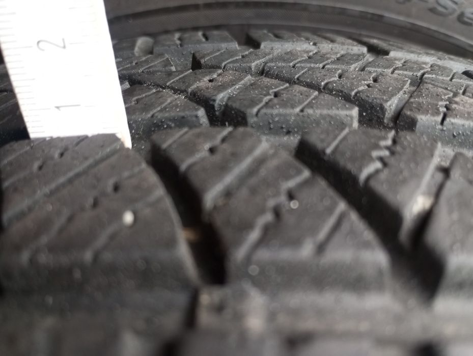 Opony zimowe wielosezonowe 205/60 r16