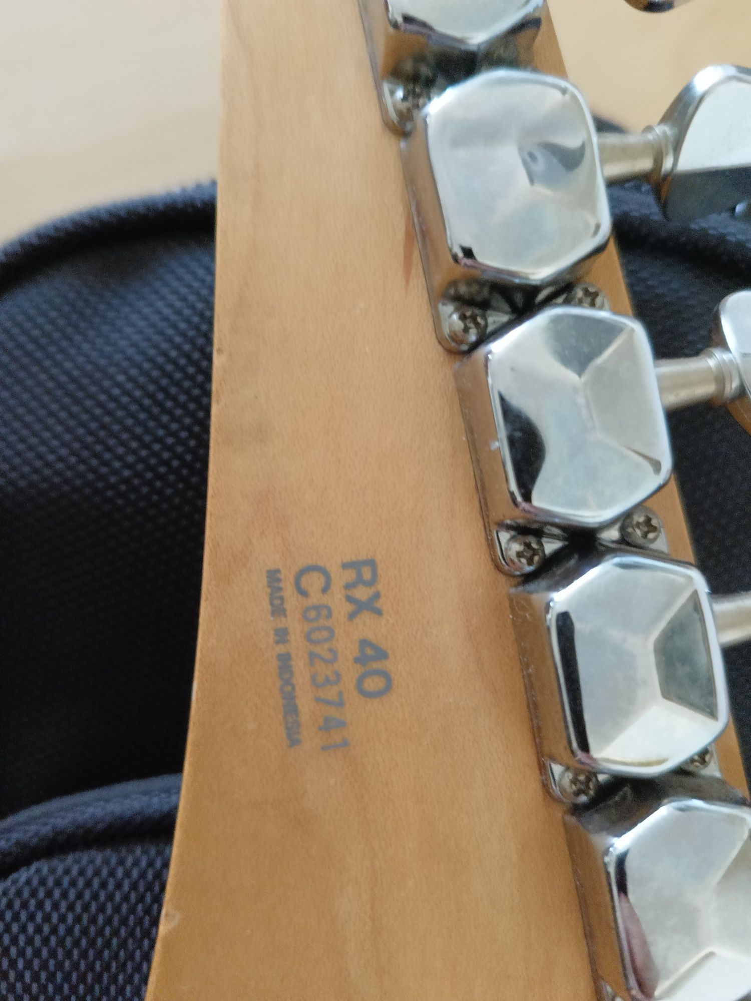 Gitara Ibanez RX 40