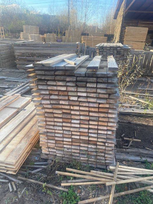 Некондиційна дошка півтори метри довжини 1.5м