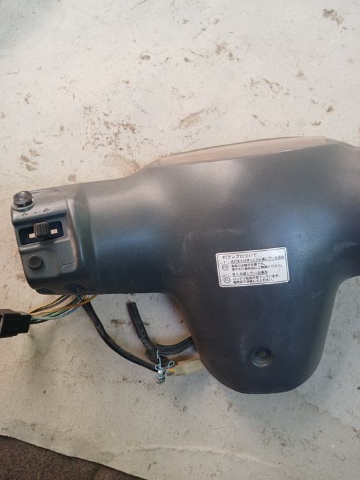 Мото запчасти сузуки летс 4 щиток приборов