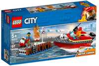 Lego City 60213 Pożar w Dokach
