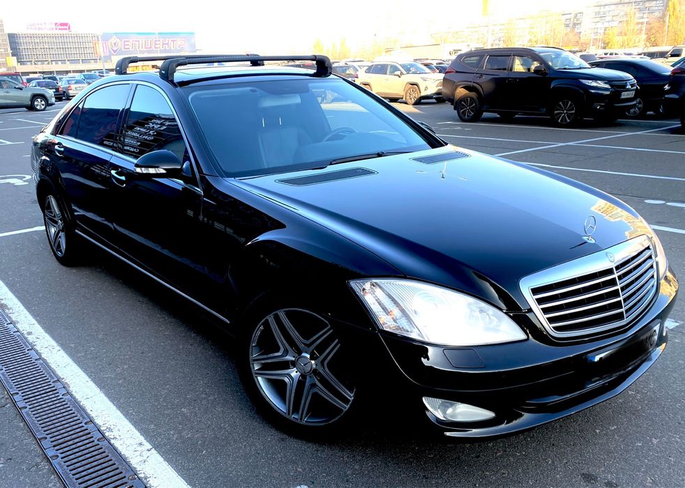 Меняю Мерседес на авто меньше, микроавтобус, домик в области, продам.