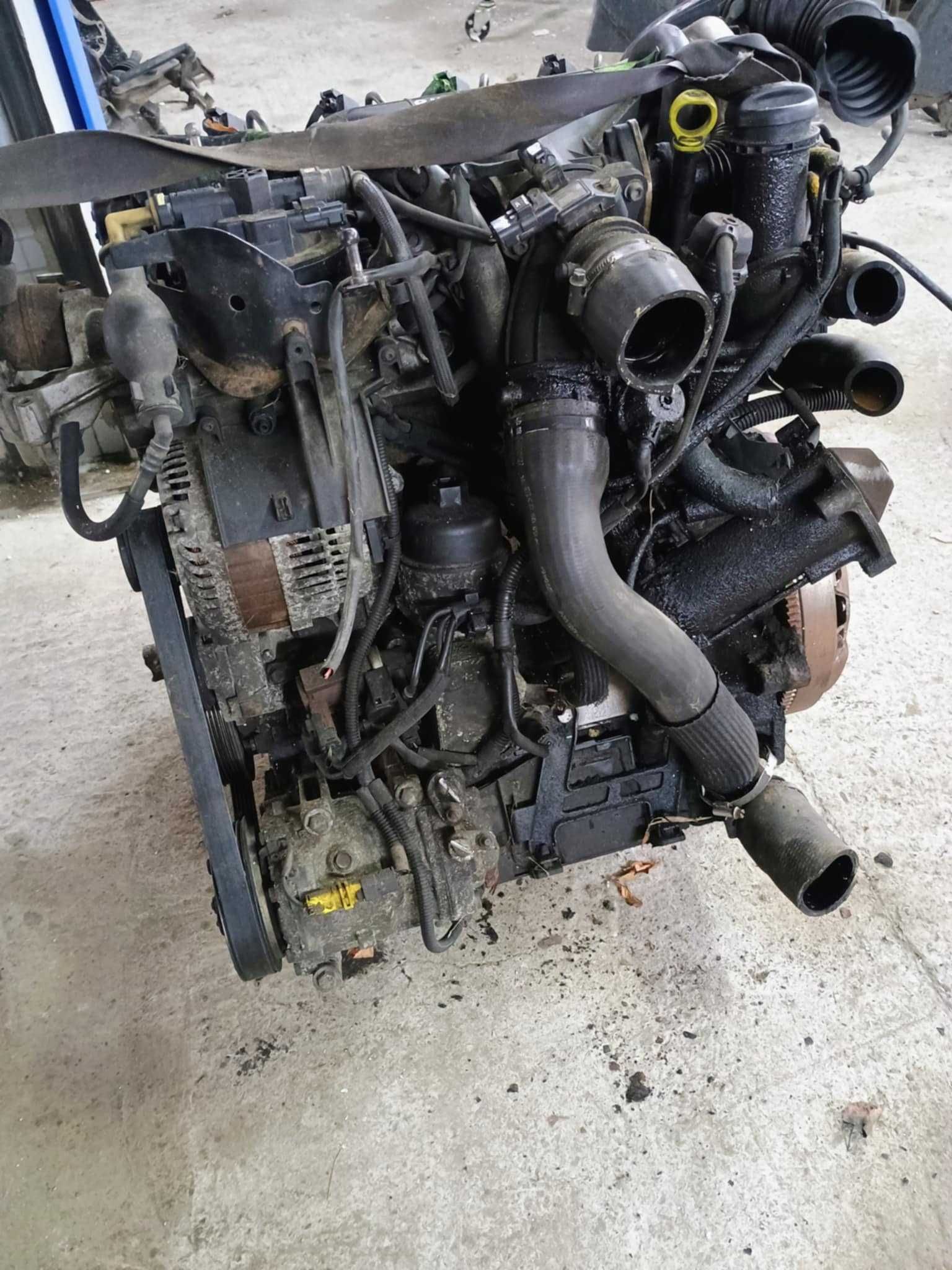 Silnik KOMPLETNY RHR 10DYTE Peugeot 407 2.0HDI 16v siemens