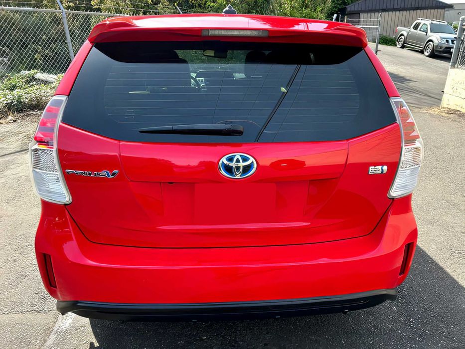 Toyota Prius      2017