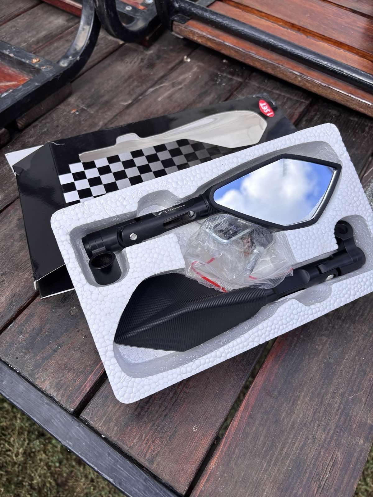 Дзеркала Rizoma Black M8/10