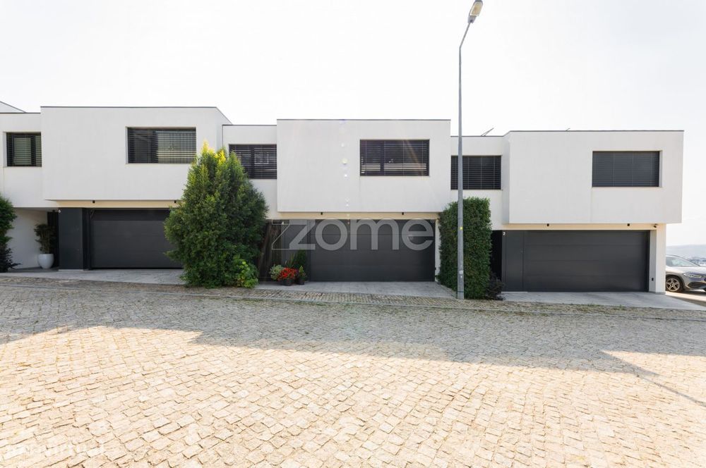 Moradia T4 em Nogueiró - Braga