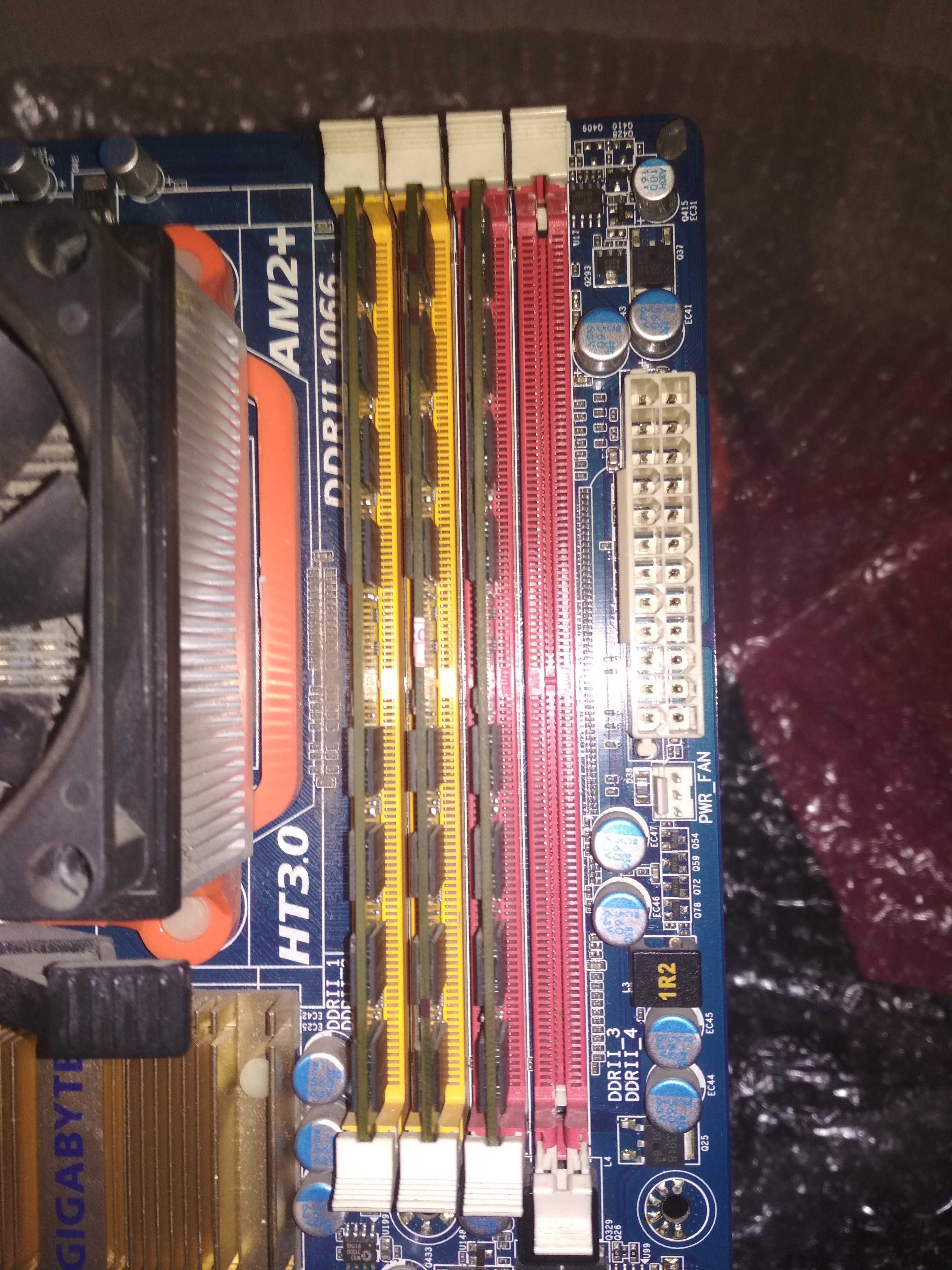 Комплект Gigabyte GA-MA770-DS3, Athlon 2 ядра, GT 640, 6GB оперативки