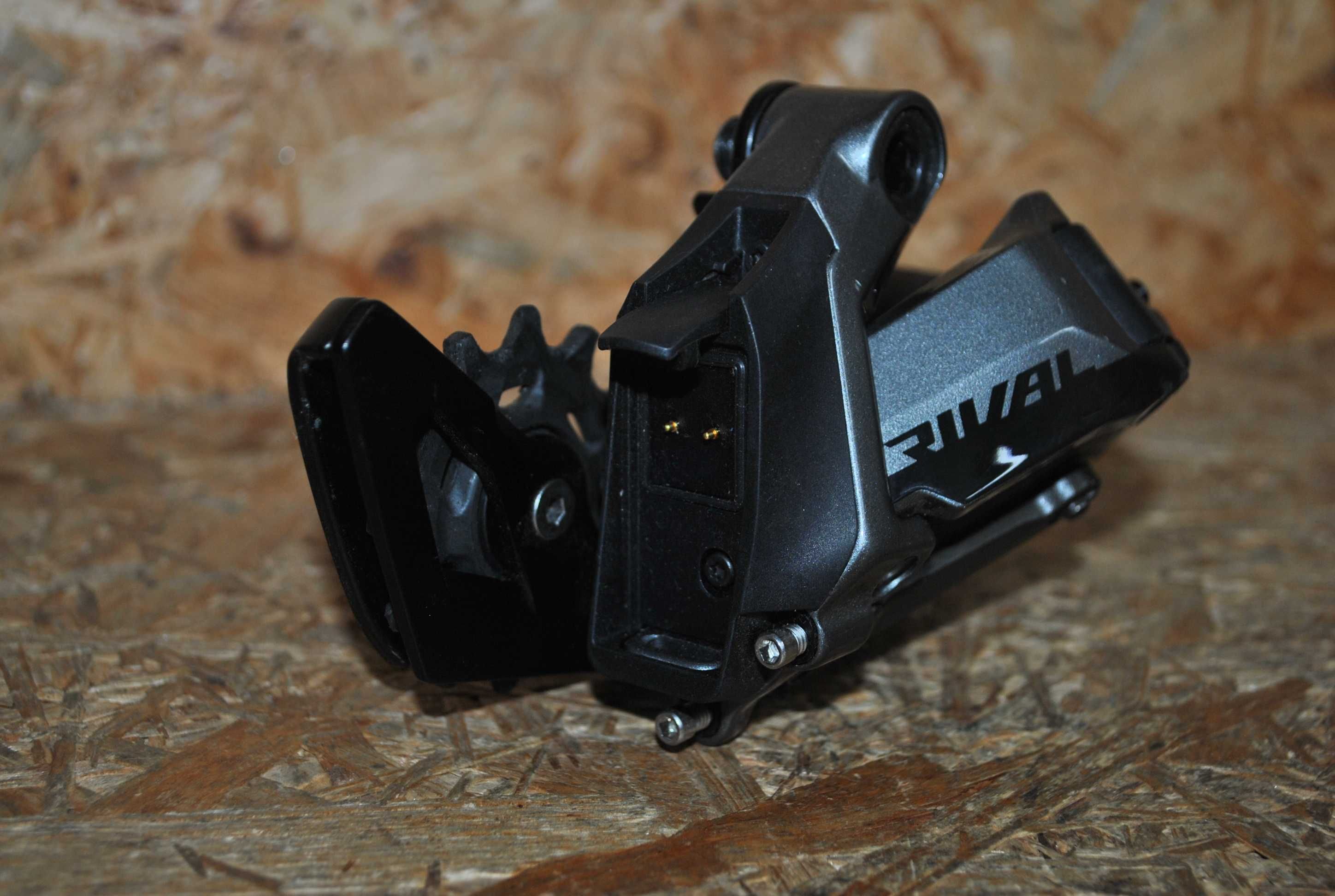 Idealna Przerzutka Tylna Sram Rival eTAP AXS 12S Szosa Gravel  3