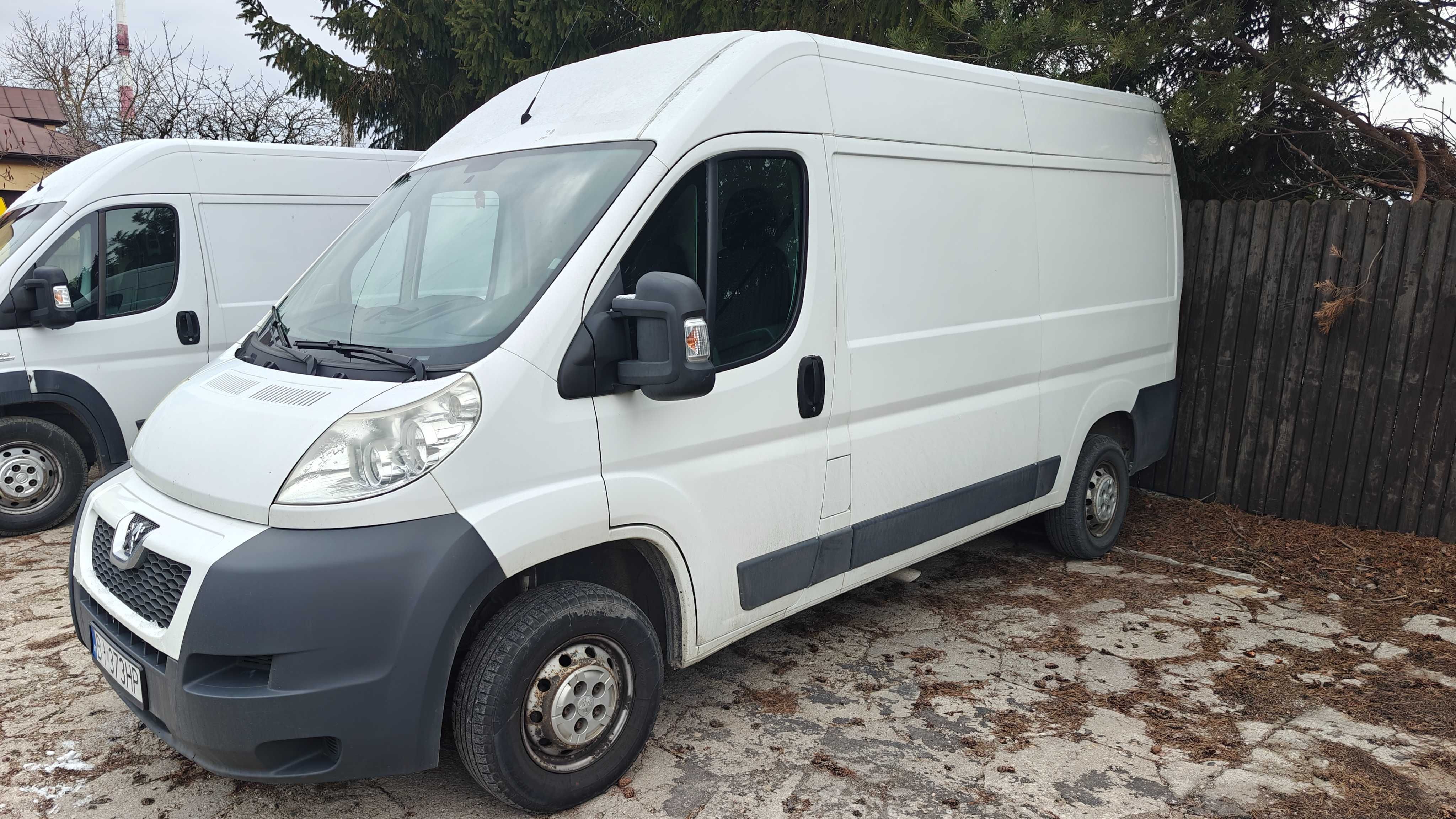 Wynajem busów i autolawet