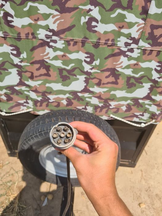 Reboque multifuncional.