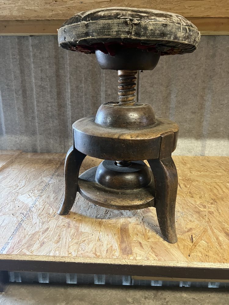 Taboret -stolek regulowany