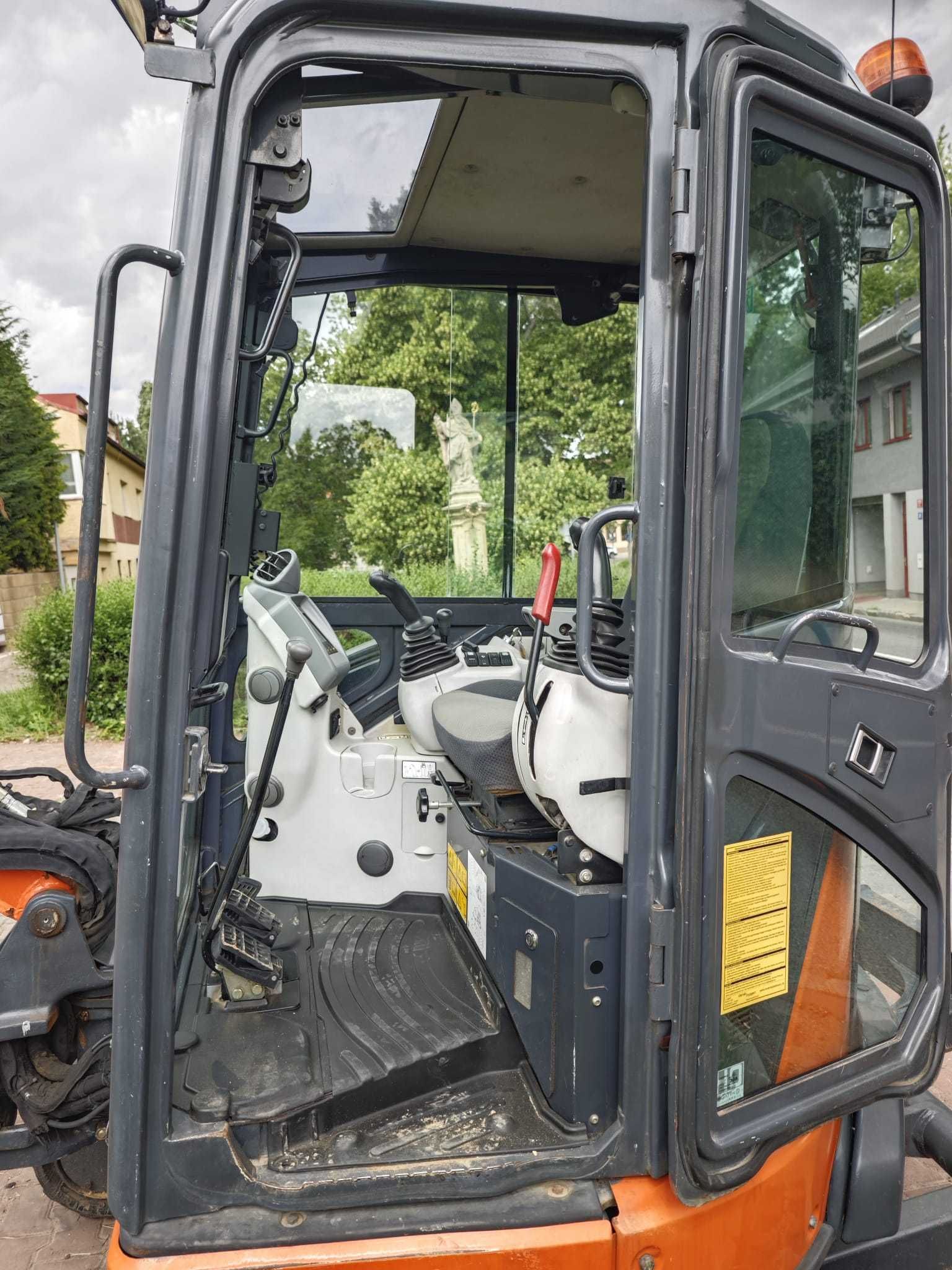 Міні Екскаватор Hitachi ZX33 2014року CAT JCB Volvo Komatsu