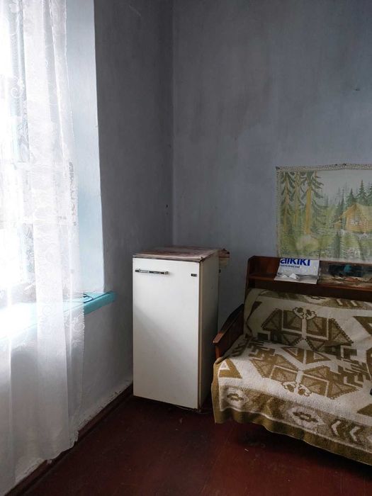 Продам 2-кімнатну квартиру, окремо кухня, коридор 47 кв. м.