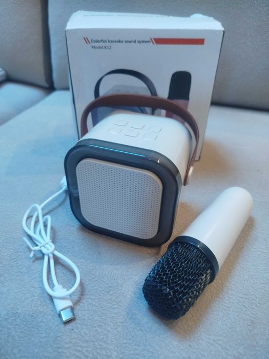 Mini głośnik bluetooth karaoke z mikrofonem NOWY