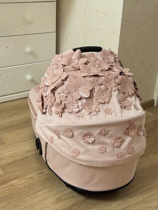 Люлька Cybex Mios 4.0 Simply Flowers Pink.