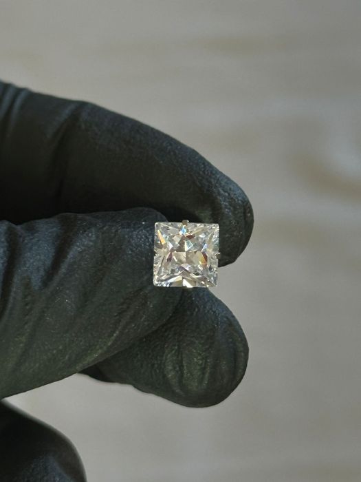 Brincos Diamante Quadrado e Redondo