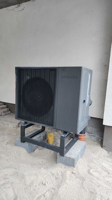 Pompa ciepła Samsung EHS 8 kw monoblock R290 Propan z montażem