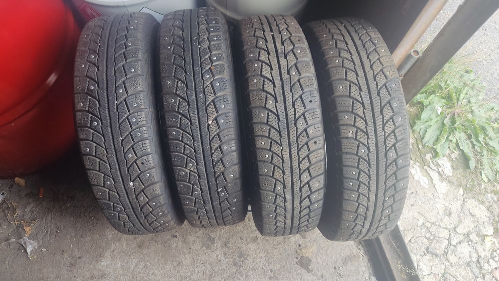 Продам шины с дисками Таврия