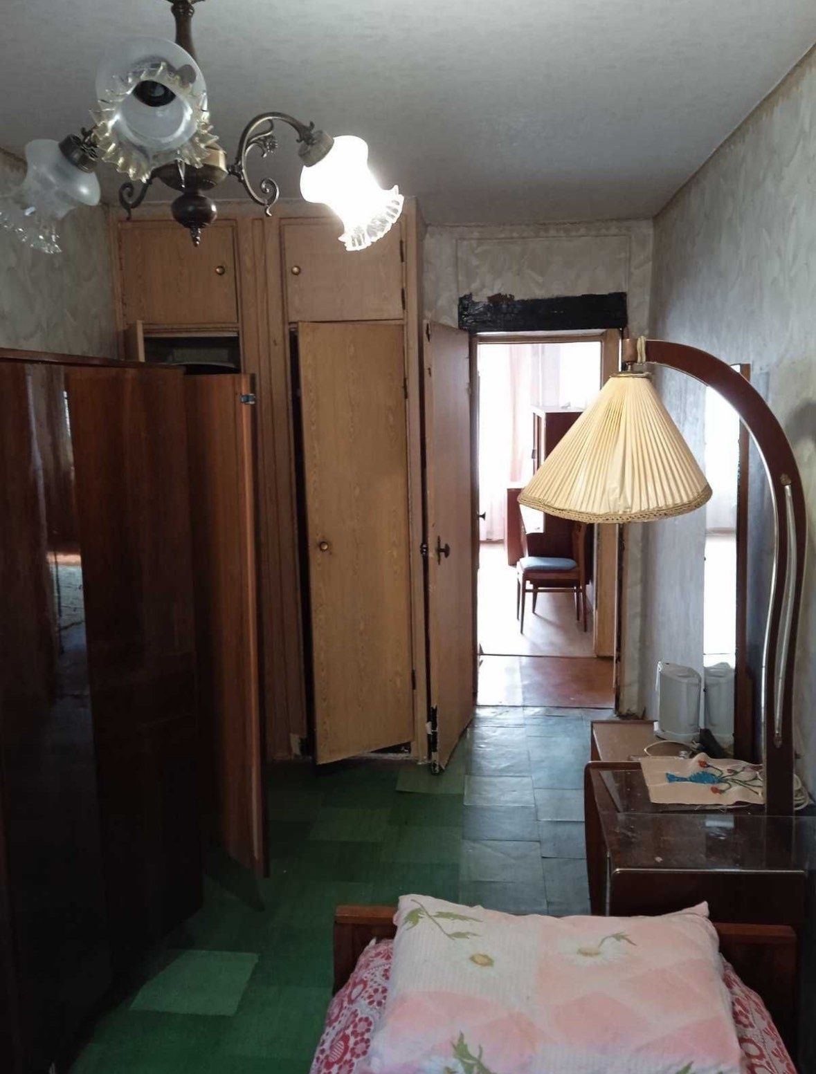 Продам квартиру на проспекте Богдана Хмельницкого 14а