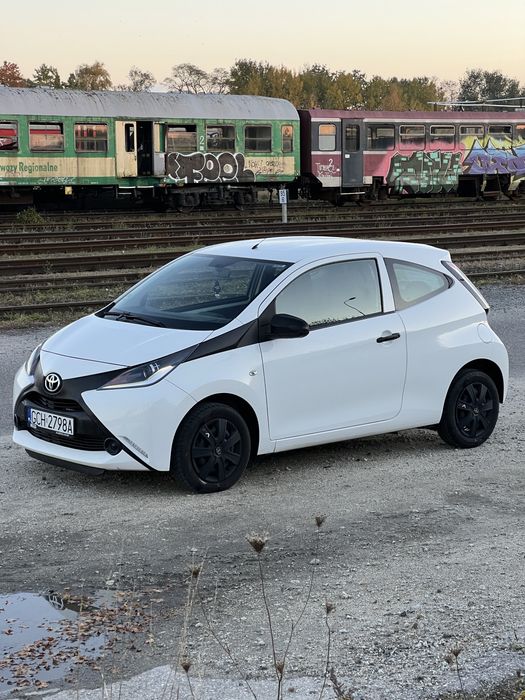 Toyota aigo 1.0 klima wielosezon