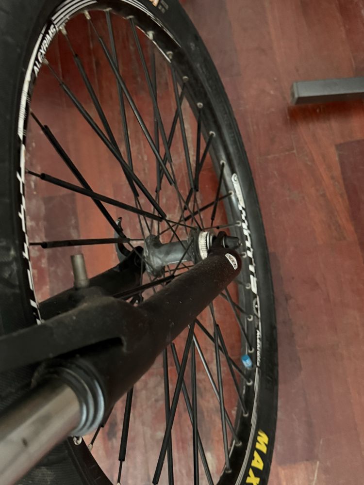 Bicicleta aro 26