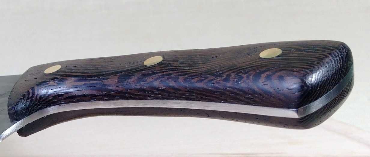 Обробний кований ніж м'ясника з вигнутим широким лезом ручної роботи