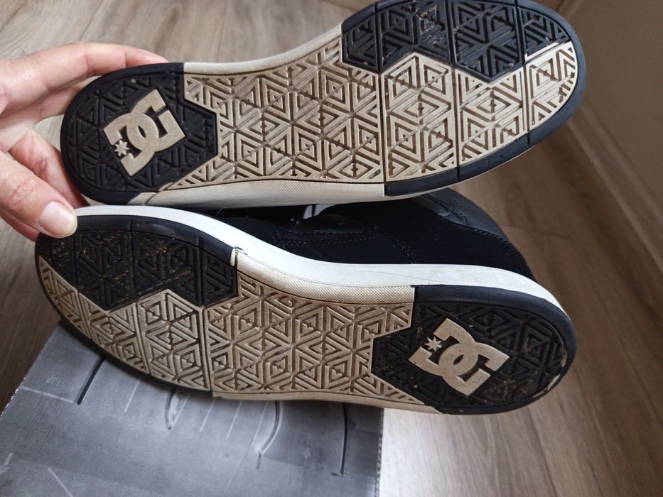 DC Shoes Cure High-Top Leather