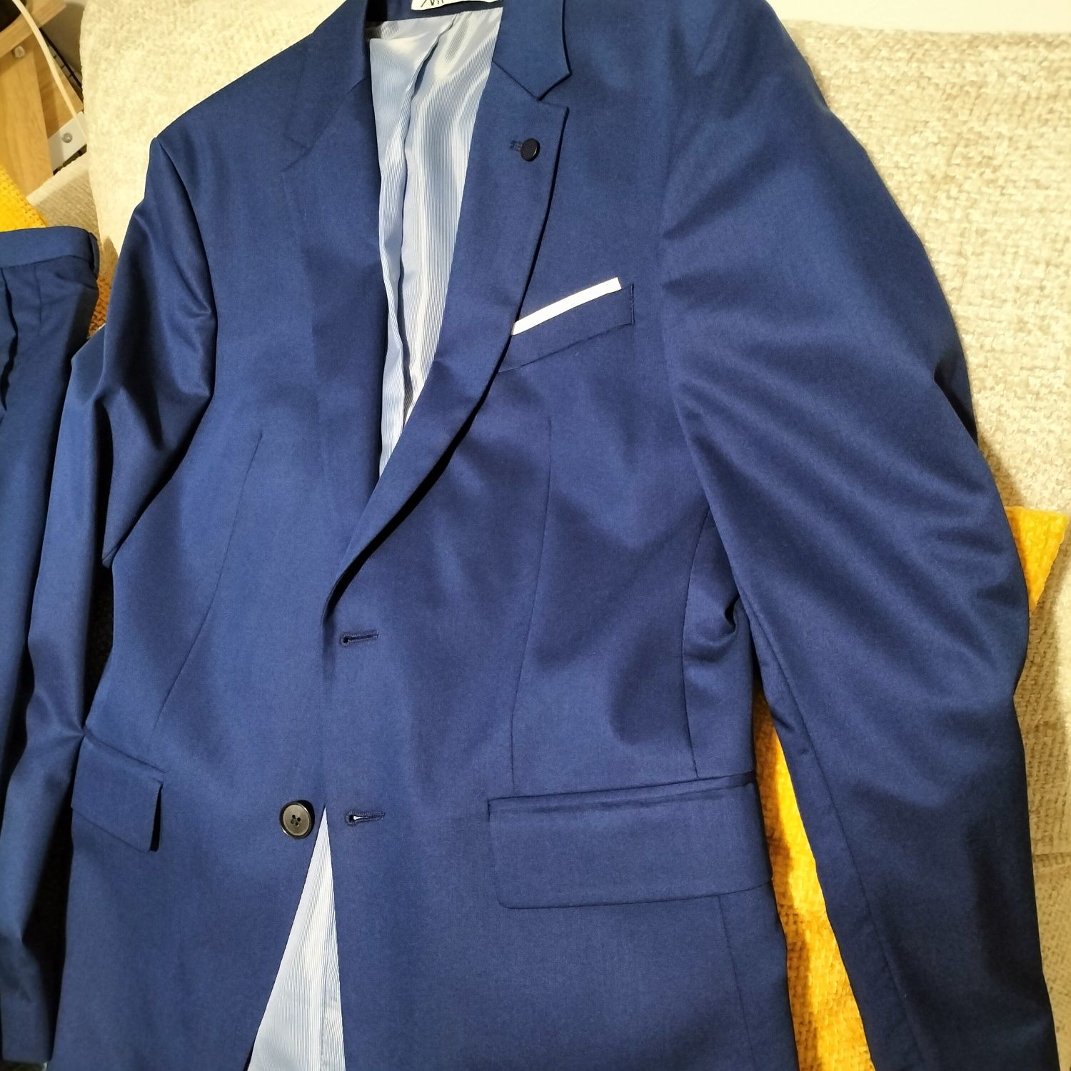 Fato azul  2 peças tamanho 36 ZARA ideal para rapaz 1,70 X 65 kg