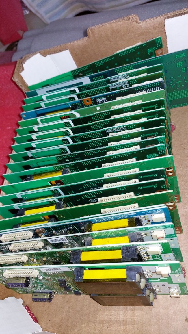 Inverter / Led Driver/Y-sus/Z-sus/Y-buffer/E-buffer/G-buffer em stock