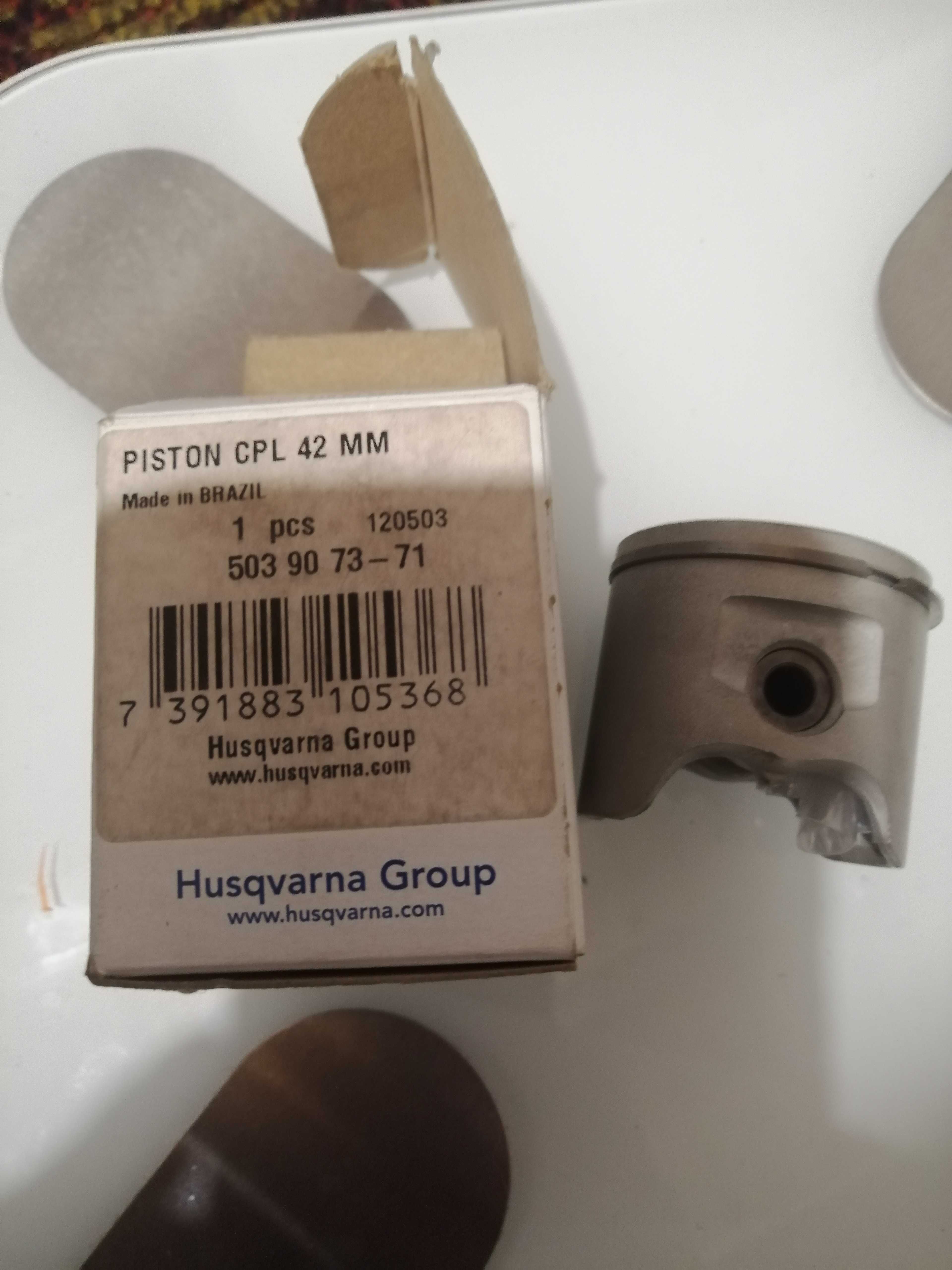 Поршень до HUSQVARNA 345, 343R, JONSERED CS2145, d42мм