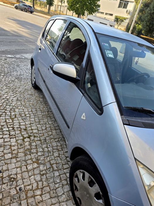 Mitsubishi Colt 2006