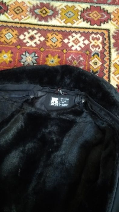 Продам куртку зимнюю мужскую 50-54