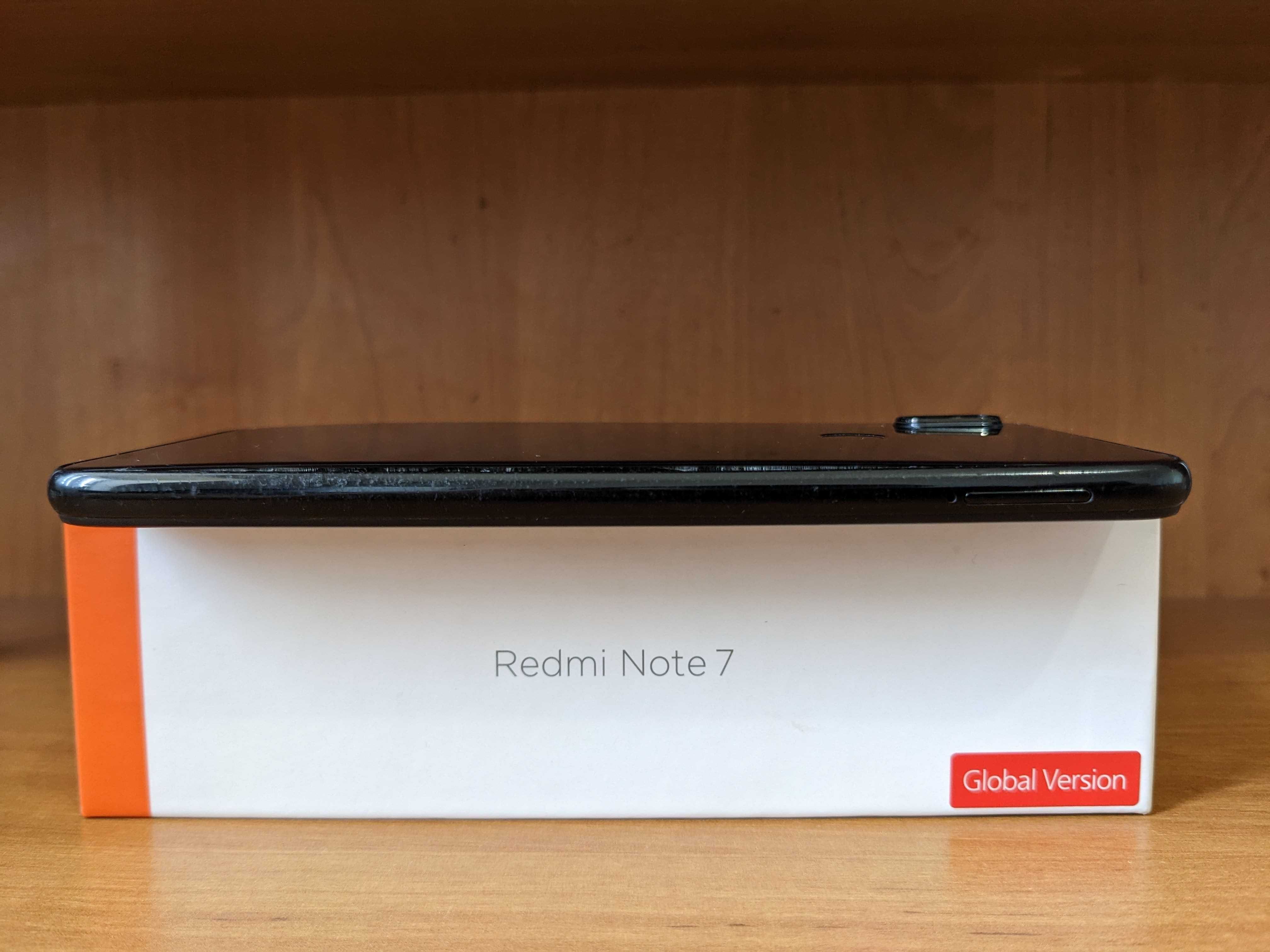 Смартфон Xiaomi Redmi Note 7 блочек,кабель,2чехла,коробка,инс. и талон