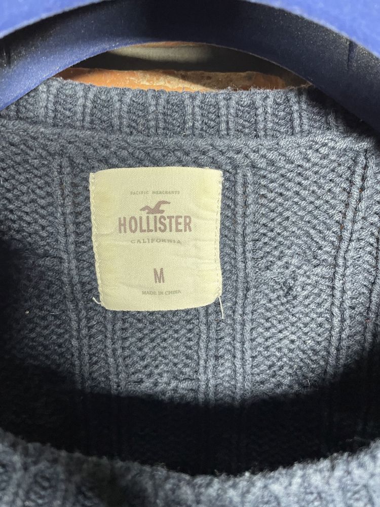 Granatowy sweter Hollister M