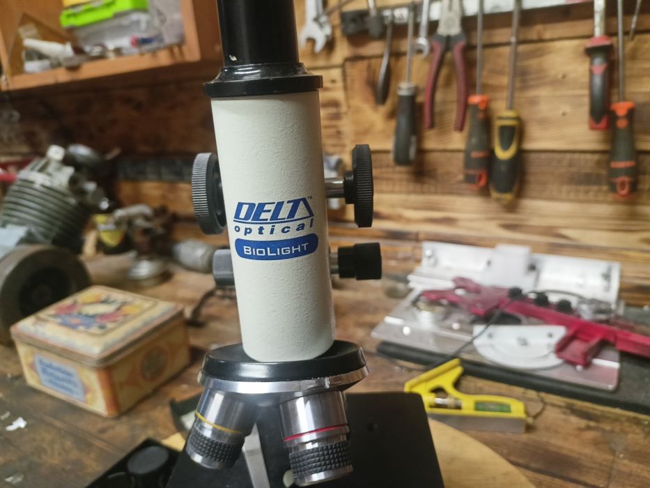 Mikroskop szkolny PZO