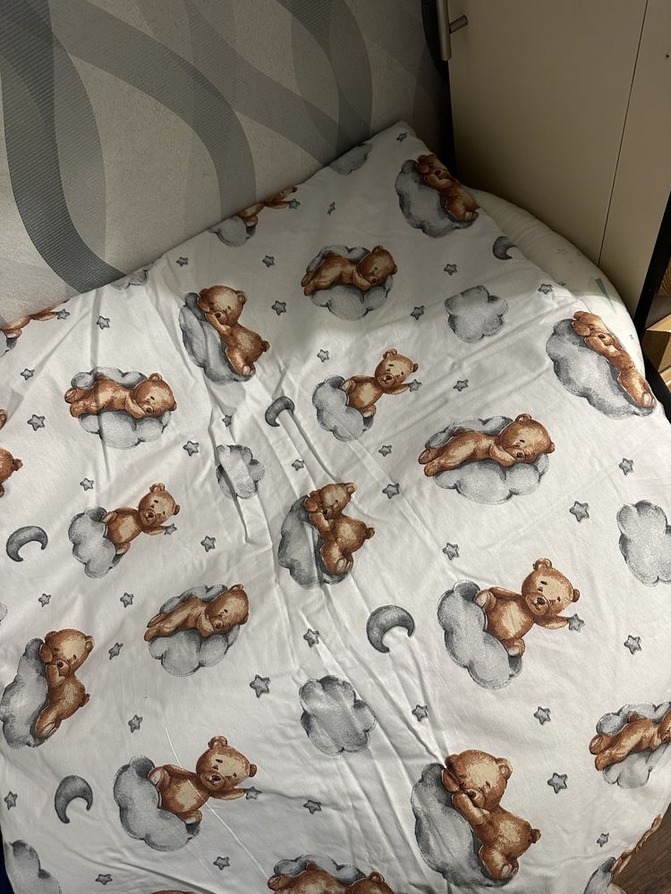Набір Бортики на дитяче ліжко з ведмедиками сіре плед подушка