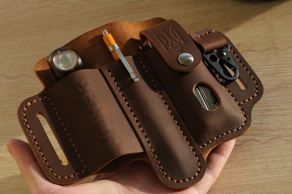 кожаный чехол из натуральной кожи для мультитула Leatherman Victorinox