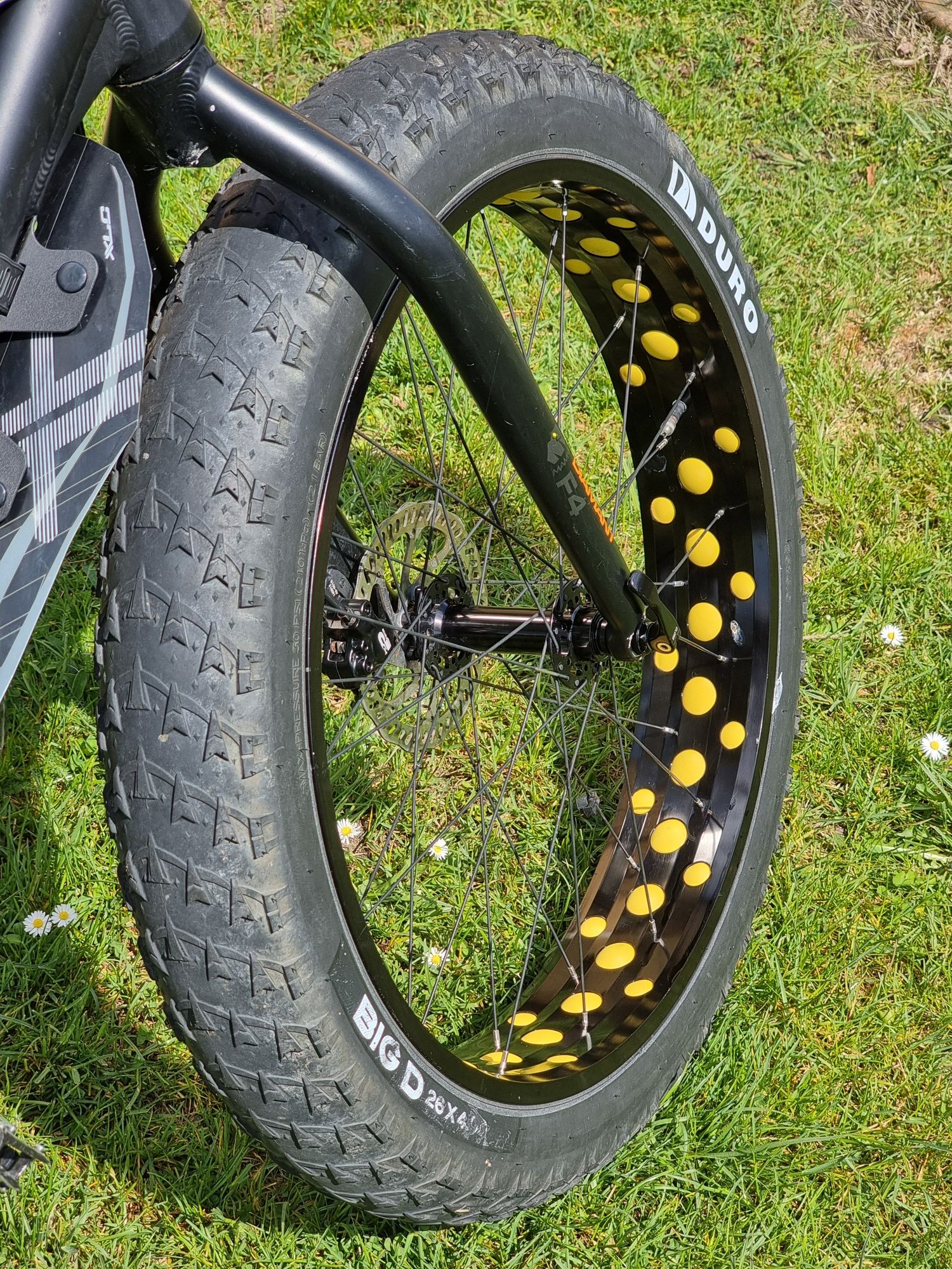 Rower typu fatbike. Diamant F4, Shimano Deore, Tektro