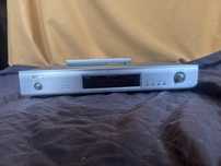 Tuner Denon TU-1500AE z pilotem
