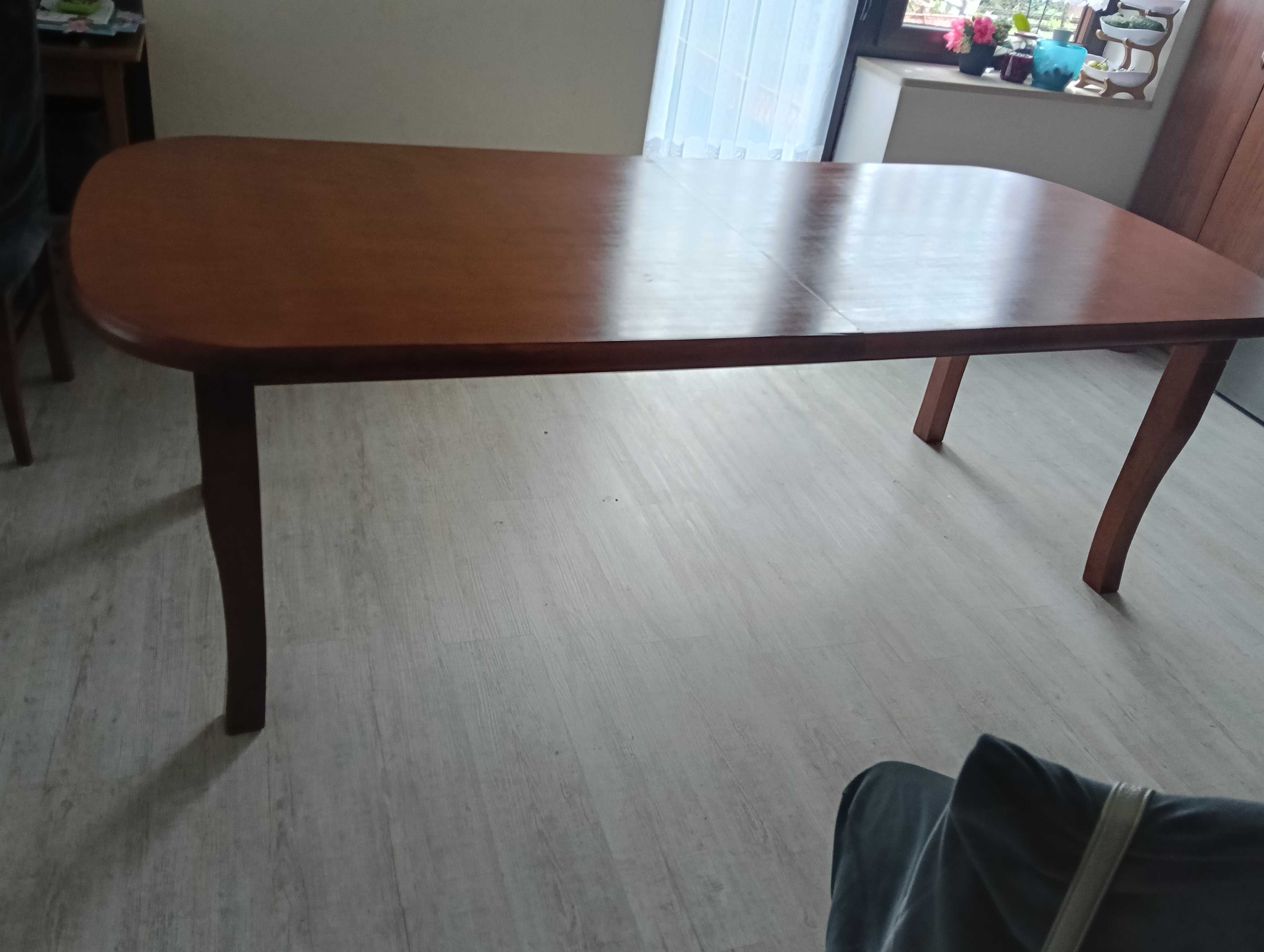 Stół duży na 12 osób
